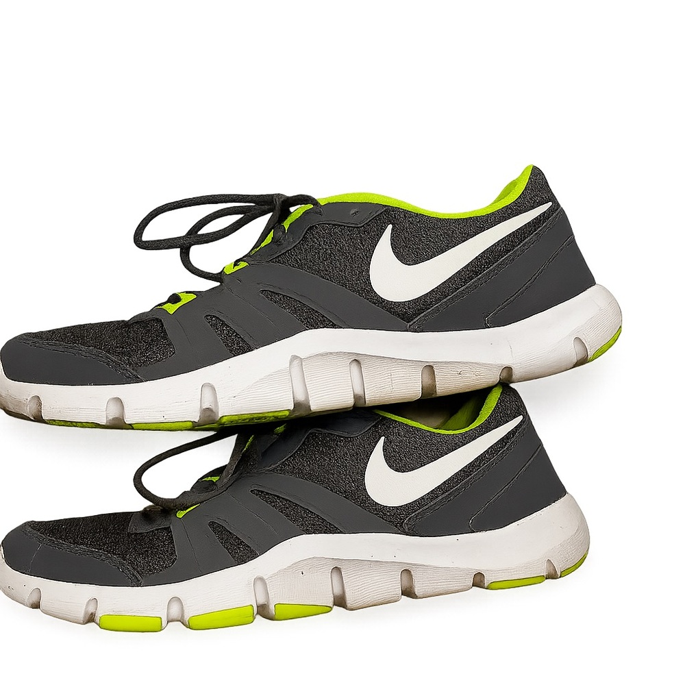 Nike “Flex/Free”-style cross-trainer Size 12